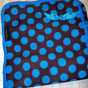 Storage bag hanging